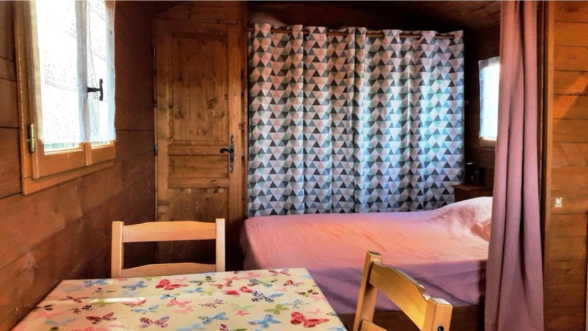 Les Roses De Jonzac Villa Mortiers Exteriör bild